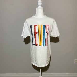 Levi’s Men’s Short Sleeve Shirt Graphic Logo